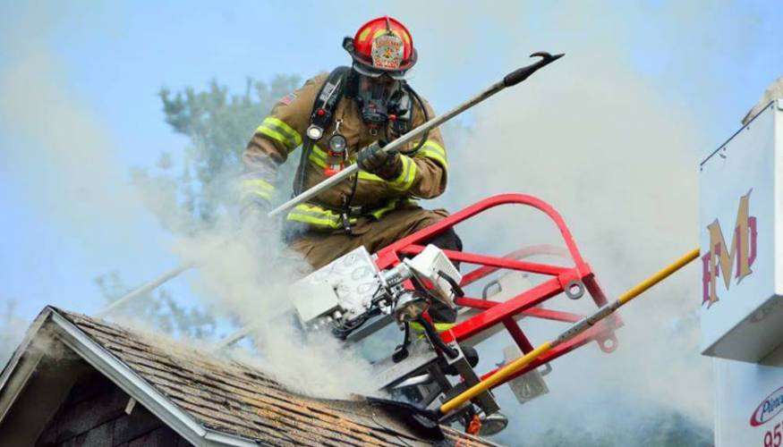 roof_operations_structure_fire